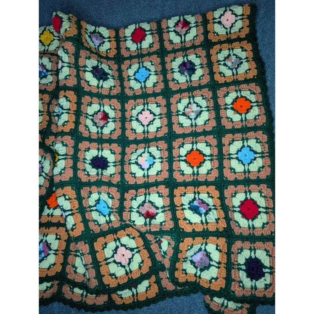 VINTAGE‎ Handmade Colorful GRANNY SQUARE Afghan Crochet Blanket Throw 62